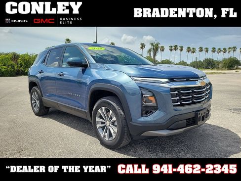 Used 2026 Chevrolet Equinox LT w/ Safety and Technology Package AWD/4WD image 1