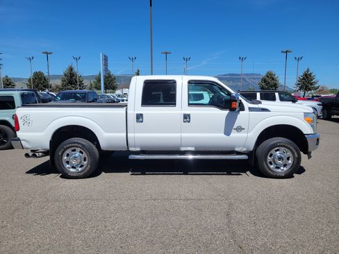 Used 2014 Ford F350 Lariat w/ Lariat Ultimate Package AWD/4WD image 2