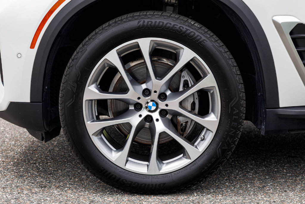 Used 2026 BMW X5 sDrive40i w/ Climate Comfort Package RWD image 15