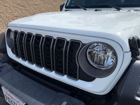 Used 2024 Jeep Wrangler Sport S AWD/4WD image 5