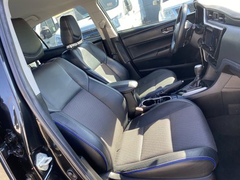 Used 2019 Toyota Corolla SE w/ Carpet Mat Package (TMS) image 17