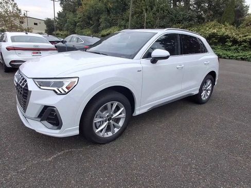 New 2025 Audi Q3 2.0T Premium image 4
