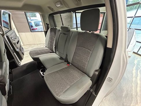 Used 2019 RAM 1500 Big Horn AWD/4WD image 6