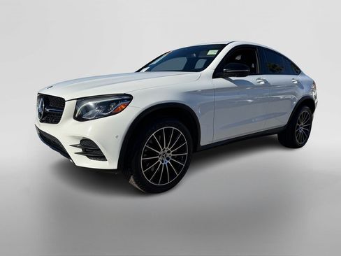 Used 2019 Mercedes-Benz GLC 300 4MATIC Coupe image 9
