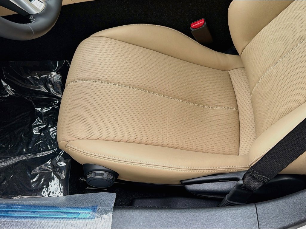 New 2026 MAZDA MX-5 Miata Grand Touring w/ Weather Package RWD image 24