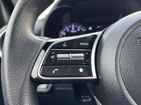 Certified 2023 Kia Forte LXS image 21