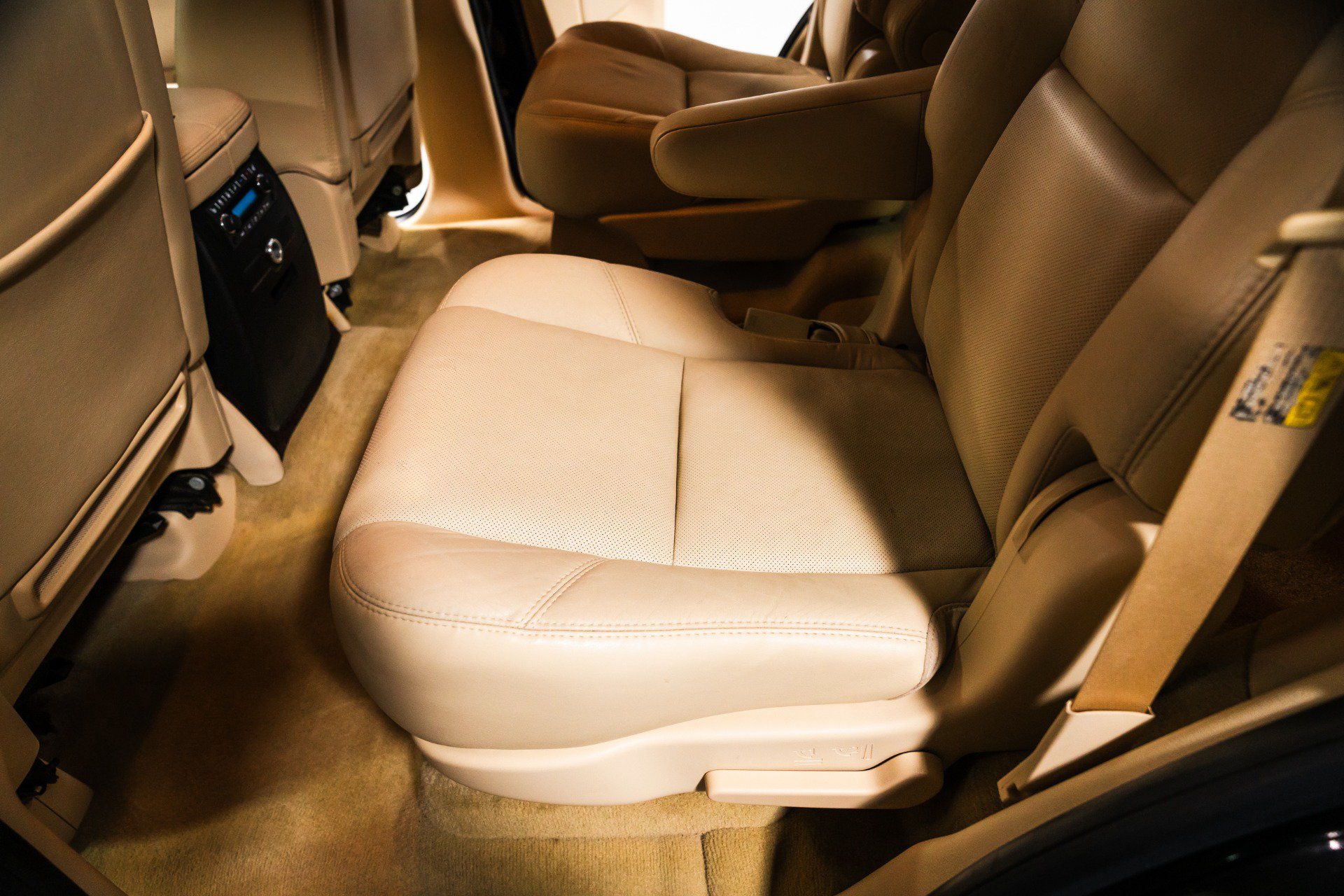 Used 2007 Cadillac Escalade AWD image 30