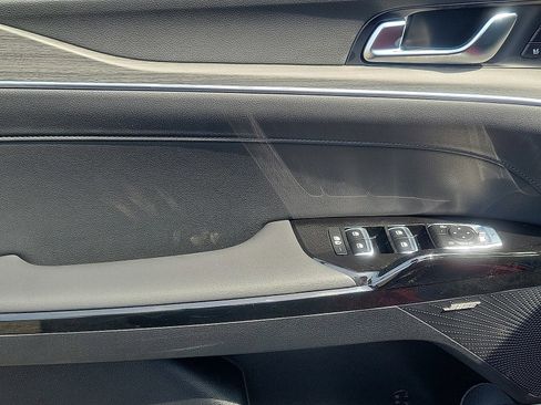 New 2025 Kia K5 EX image 7