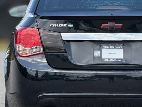 Used 2012 Chevrolet Cruze Eco FWD image 13
