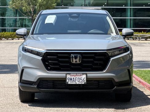 Used 2024 Honda CR-V LX image 9
