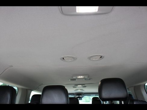 Used 2022 Ford Transit 350 XLT AWD/4WD image 15