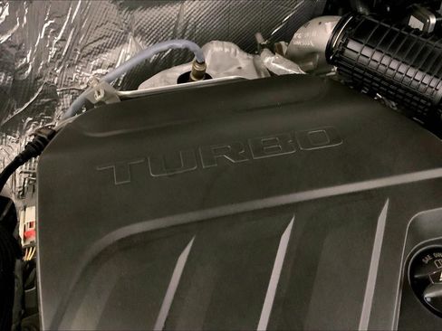 Used 2025 Chevrolet Trax LT w/ LT Convenience Package image 30