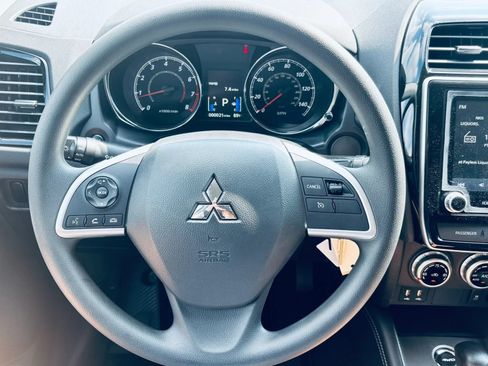 Used 2026 Mitsubishi Outlander Sport AWD image 28