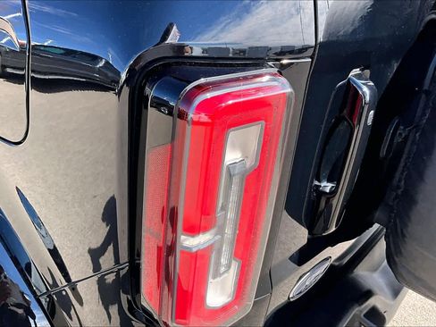 Used 2022 Ford Bronco Outer Banks image 28