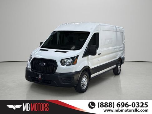 Used 2025 Ford Transit 250 148 Medium Roof Extended AWD image 1