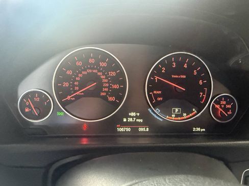 Used 2017 BMW 330i Sedan RWD image 34