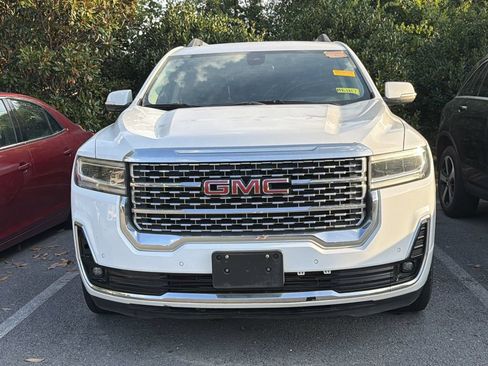 Used 2023 GMC Acadia Denali FWD image 2