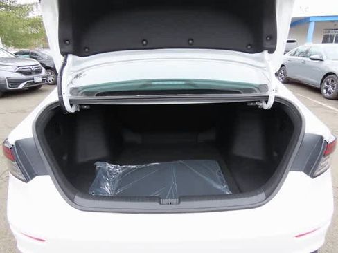 New 2026 Honda Accord SE image 10