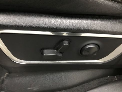 Used 2022 RAM 1500 Laramie image 7