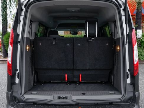 Used 2021 Ford Transit Connect XL image 8