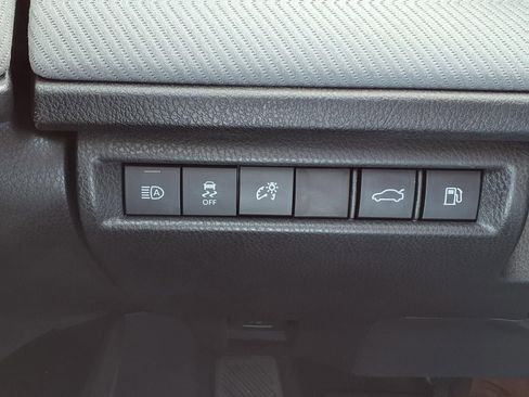 Certified 2025 Toyota Camry SE w/ Convenience Package image 23