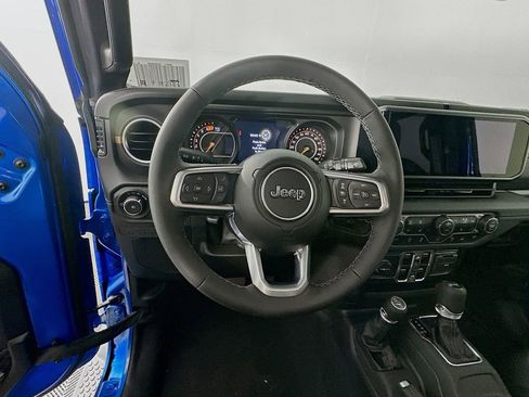 New 2025 Jeep Wrangler Sahara image 15