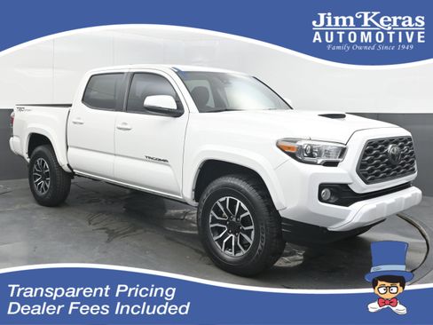 Used 2020 Toyota Tacoma TRD Sport w/ Technology Package RWD image 1