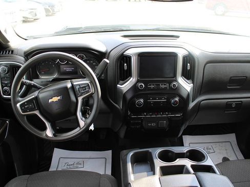 Used 2021 Chevrolet Silverado 2500 LT w/ Z71 Off-Road Package image 10