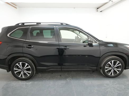 Used 2023 Subaru Forester Limited w/ Popular Package #3 image 10