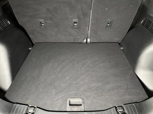 Used 2021 Ford Escape SE w/ Convenience Package image 21