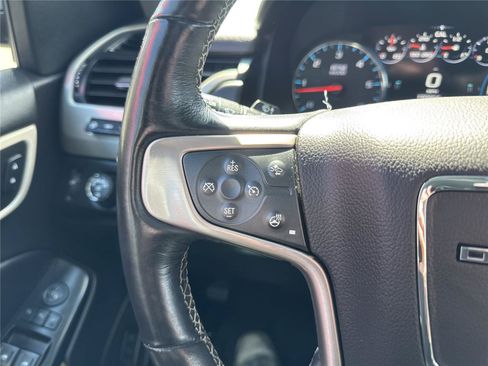 Used 2017 GMC Yukon Denali AWD/4WD image 21