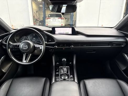 Used 2024 MAZDA MAZDA3 s FWD image 11