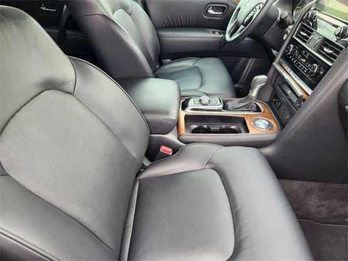 Used 2022 Nissan Armada SL w/ Captain's Chairs Package image 14