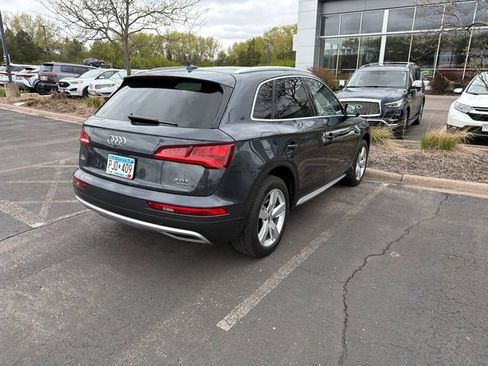Used 2018 Audi Q5 2.0T Premium Plus w/ Premium Plus Package AWD/4WD image 12