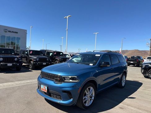 Used 2025 Dodge Durango GT AWD/4WD image 10