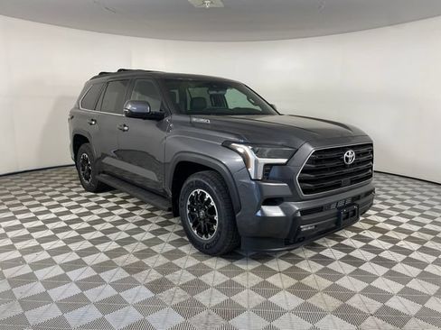 New 2026 Toyota Sequoia SR5 w/ SR5 Premium Package AWD/4WD image 10