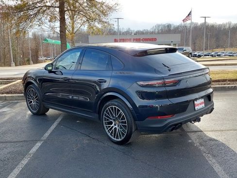 Used 2023 Porsche Cayenne Platinum Edition image 15