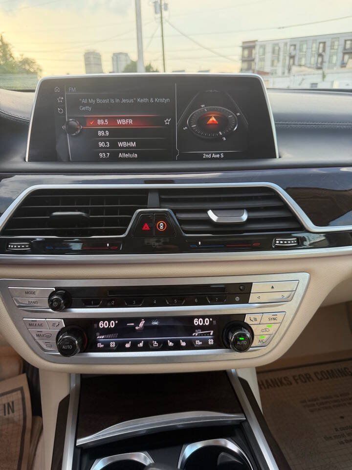 Used 2017 BMW 740i RWD image 29