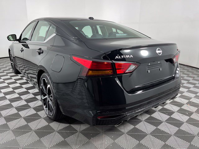 Used 2025 Nissan Altima 2.5 SR FWD image 8