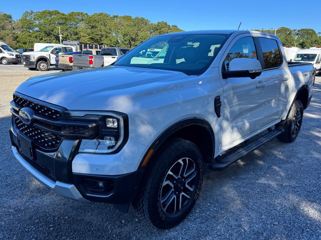 Certified 2024 Ford Ranger Lariat w/ FX4 Off-Road Package AWD/4WD image 3