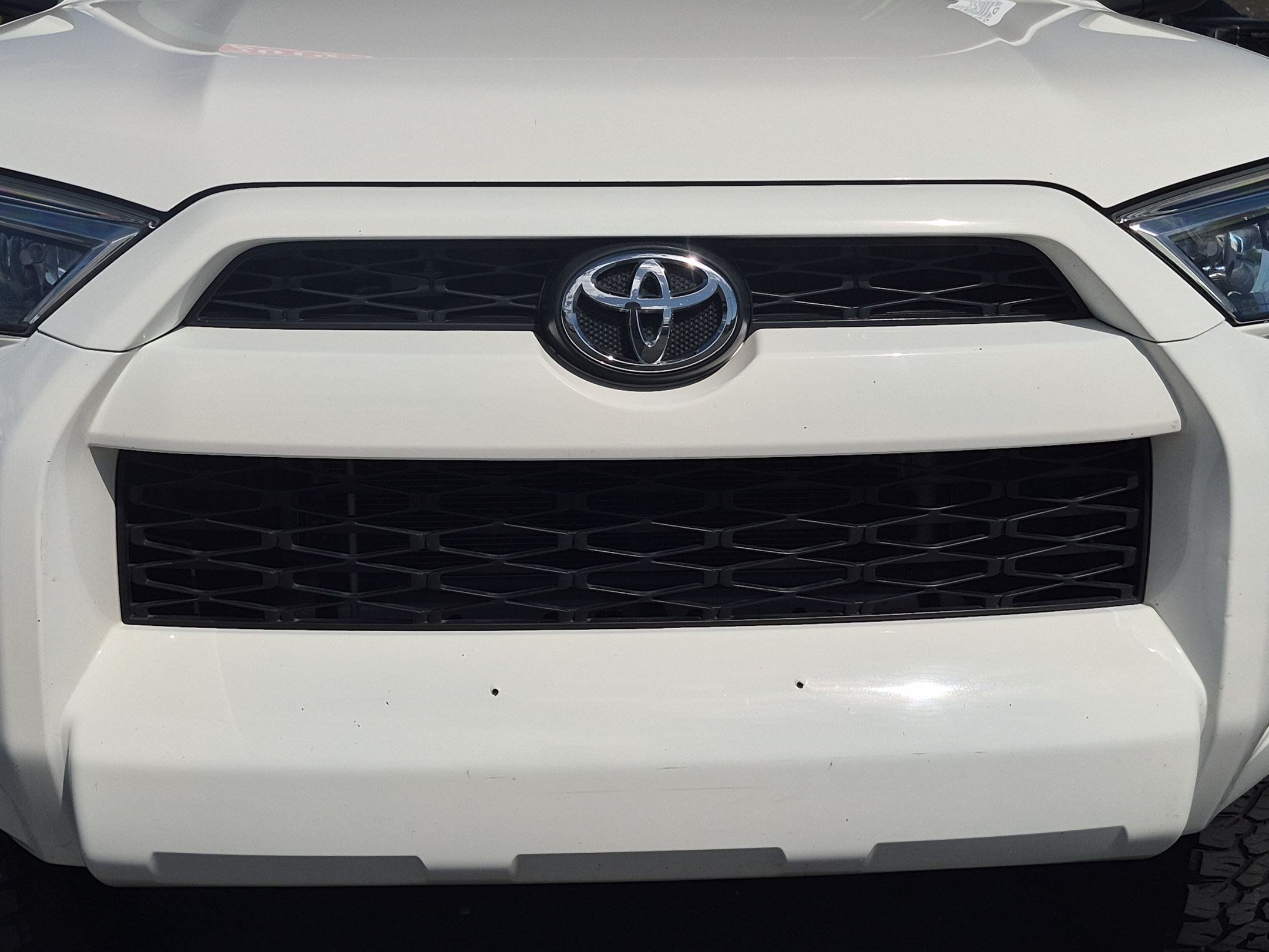 Used 2019 Toyota 4Runner SR5 Premium AWD/4WD image 9