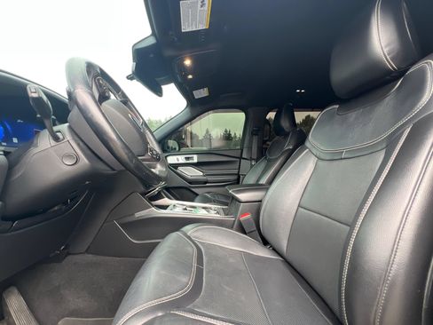 Used 2020 Ford Explorer ST w/ Premium Technology Package AWD/4WD image 24