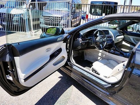 Used 2015 BMW 640i Convertible RWD image 29