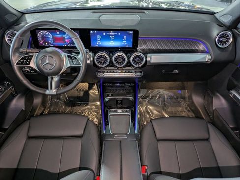 Used 2025 Mercedes-Benz GLB 250 image 15