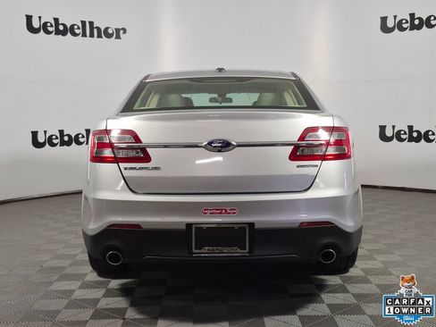 Used 2018 Ford Taurus SE FWD image 6