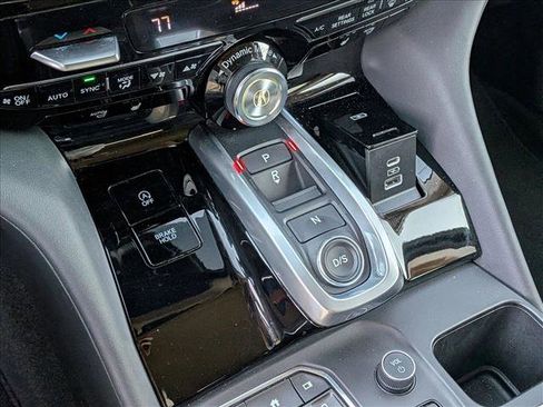 Certified 2022 Acura MDX SH-AWD w/ Technology Package image 11