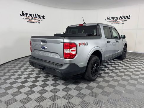 Used 2024 Ford Maverick XLT w/ Equipment Group 300A Standard image 8