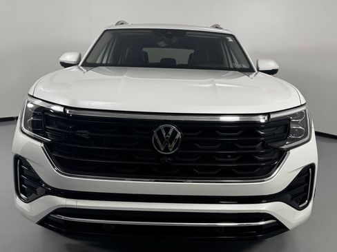 Used 2025 Volkswagen Atlas SEL Premium R-Line AWD/4WD image 2