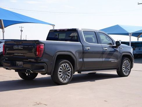 Used 2023 GMC Sierra 1500 Denali Ultimate AWD/4WD image 3