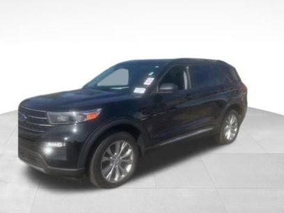 Certified 2023 Ford Explorer XLT w/ Equipment Group 202A